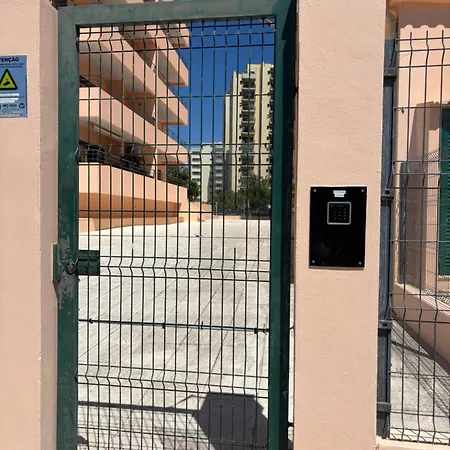 South Портиман